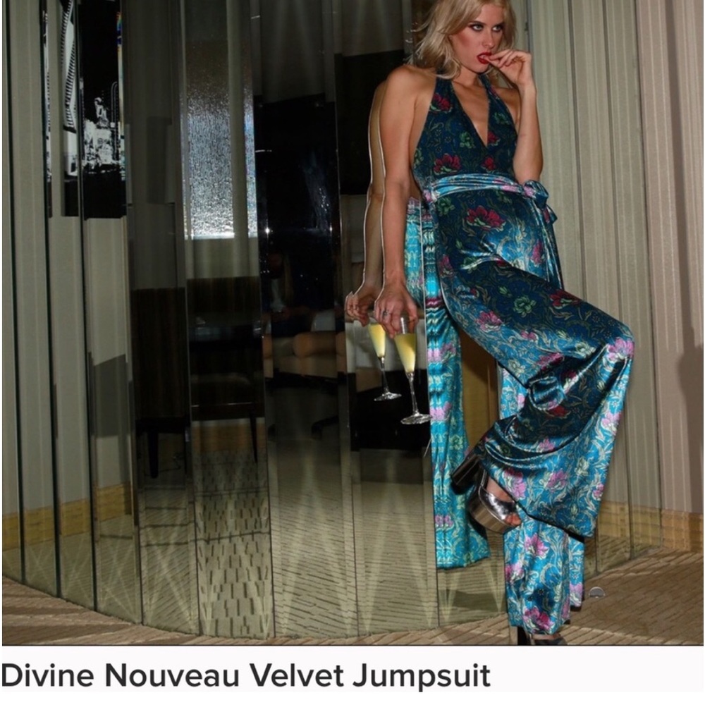 BlackMilk Velvet Halter Jumpsuit sz XL NWT